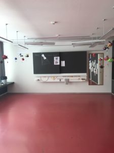 Schulhaus Langmatt Schulzimmer + Korridor